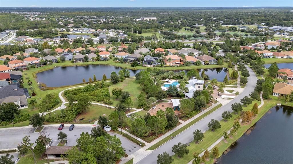 На продажу: $799,999 (5 спален, 4 ванн, 3577 Квадратных фут)