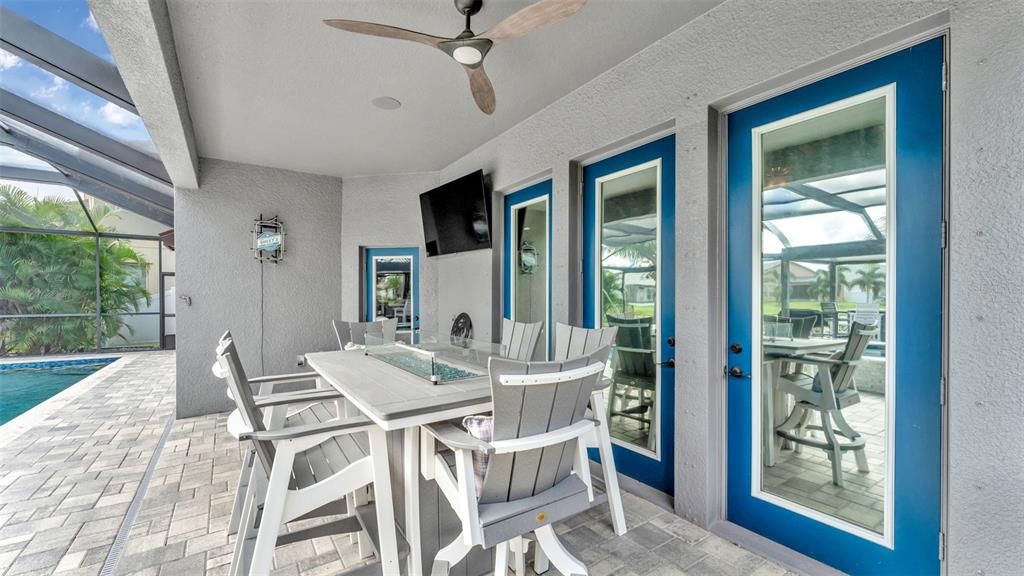 На продажу: $799,999 (5 спален, 4 ванн, 3577 Квадратных фут)