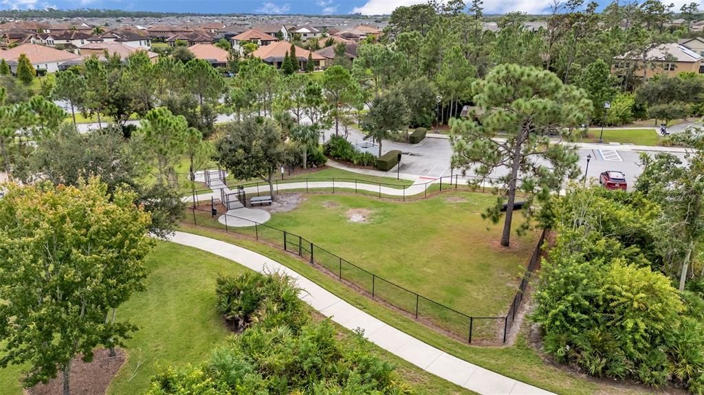 На продажу: $799,999 (5 спален, 4 ванн, 3577 Квадратных фут)