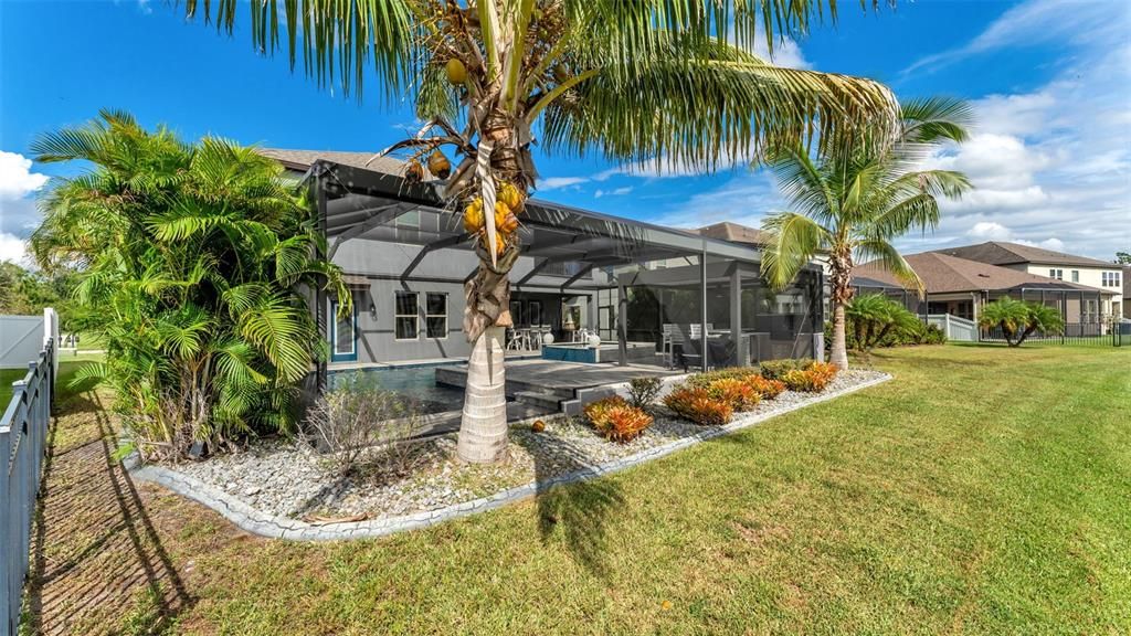 На продажу: $799,999 (5 спален, 4 ванн, 3577 Квадратных фут)