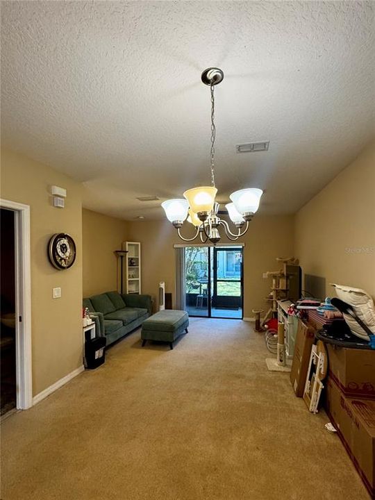 For Sale: $224,000 (2 beds, 2 baths, 1144 Square Feet)