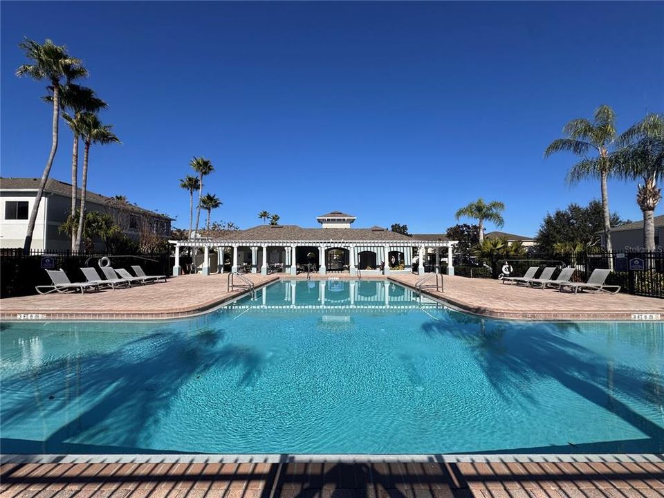 Active With Contract: $224,000 (2 beds, 2 baths, 1144 Square Feet)