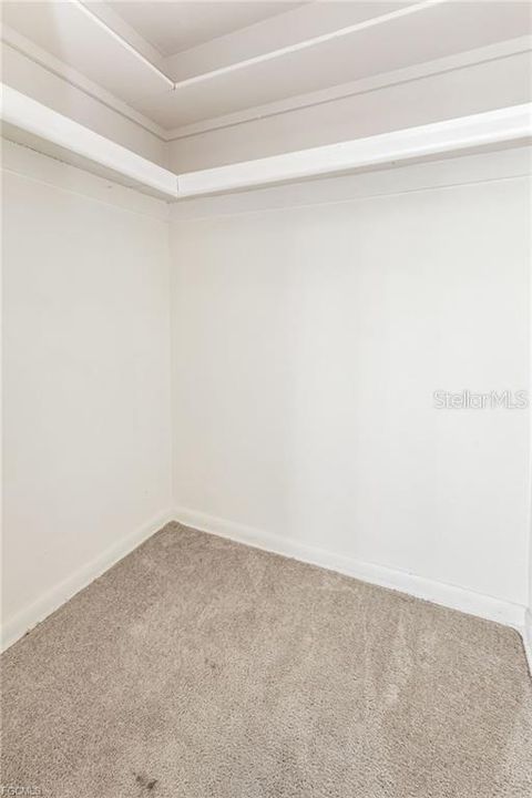 На продажу: $449,000 (3 спален, 2 ванн, 1393 Квадратных фут)