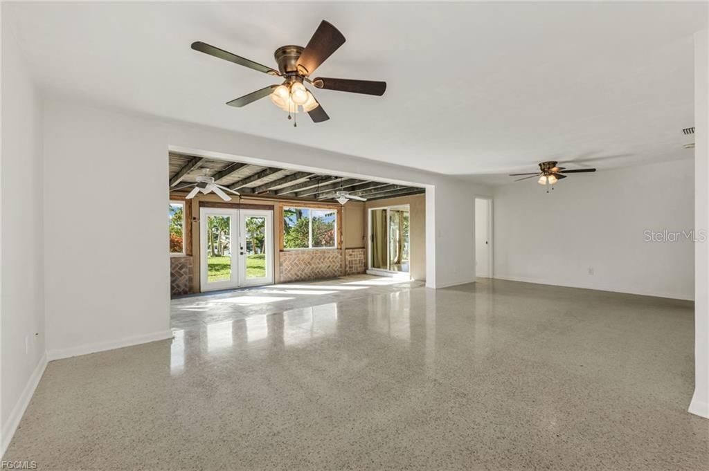 На продажу: $449,000 (3 спален, 2 ванн, 1393 Квадратных фут)