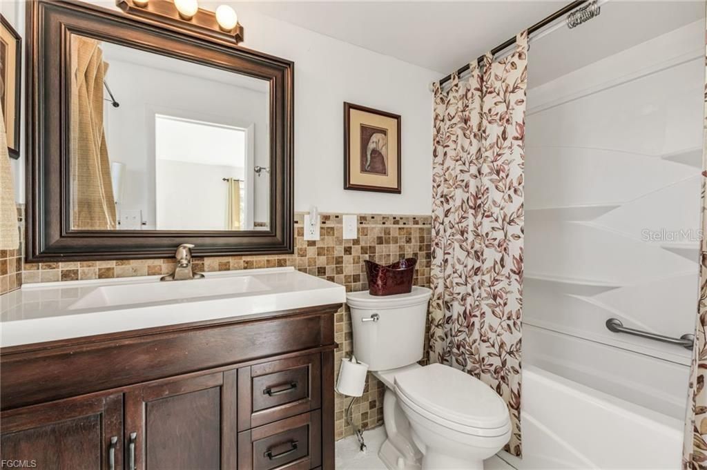 На продажу: $449,000 (3 спален, 2 ванн, 1393 Квадратных фут)