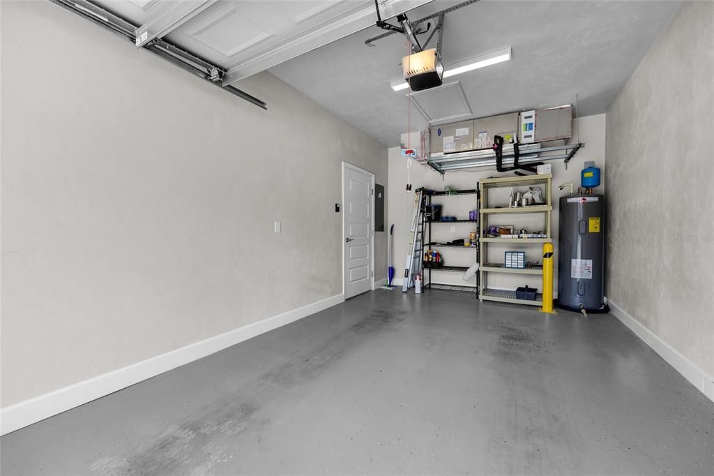 For Sale: $269,900 (2 beds, 2 baths, 1220 Square Feet)