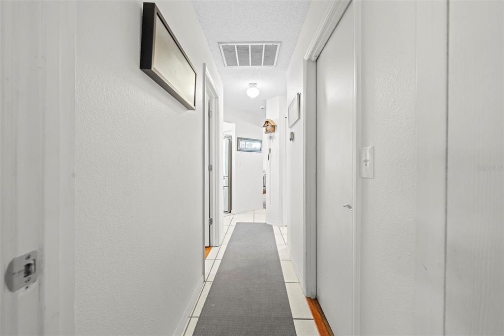 На продажу: $359,900 (3 спален, 2 ванн, 2086 Квадратных фут)