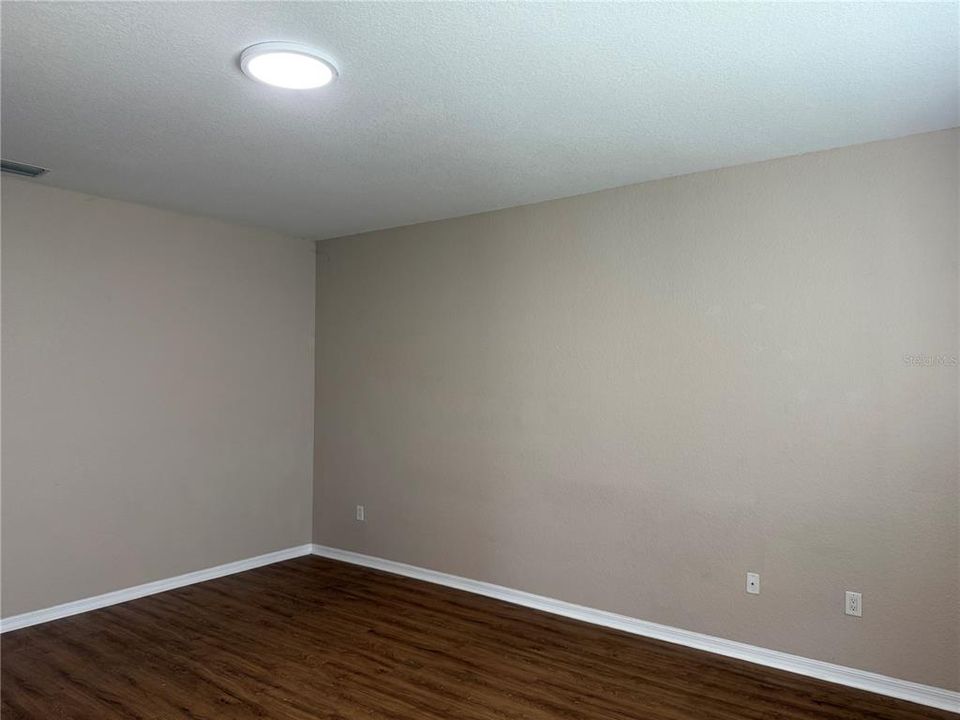 В аренду: $2,650 (4 спален, 3 ванн, 2272 Квадратных фут)