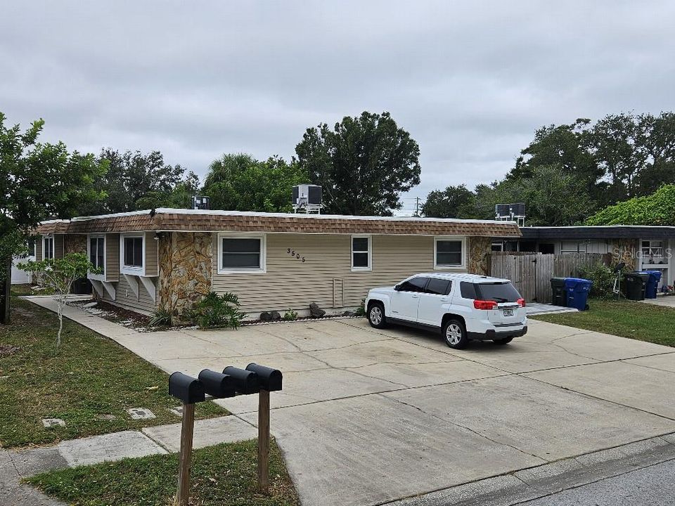 Active With Contract: $529,600 (4 beds, 0 baths, 2156 Square Feet)