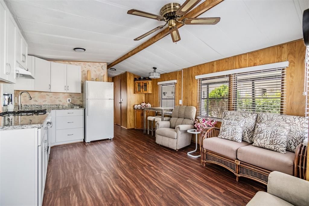 En Venta: $97,500 (1 camas, 1 baños, 409 Pies cuadrados)