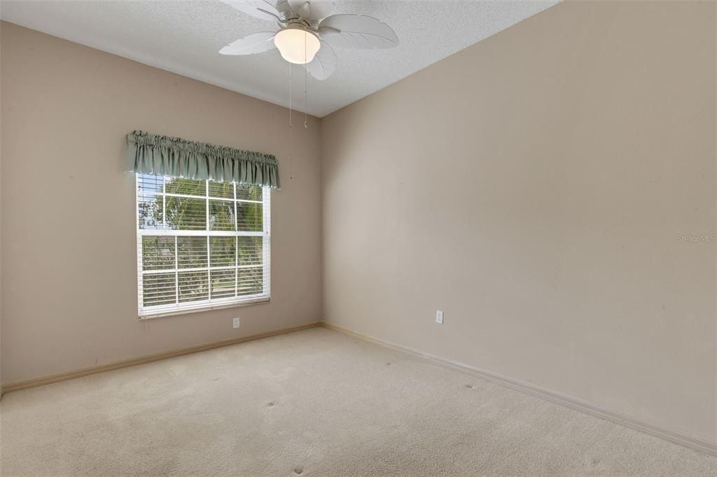 For Sale: $214,750 (2 beds, 2 baths, 1193 Square Feet)