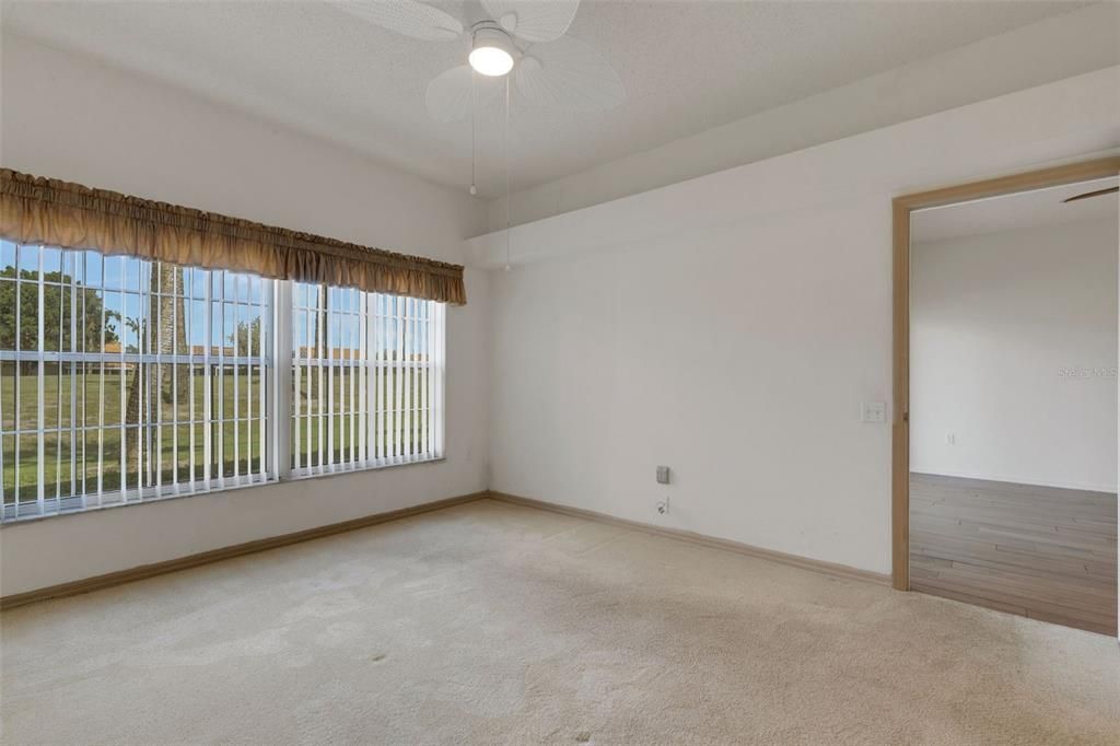 For Sale: $214,750 (2 beds, 2 baths, 1193 Square Feet)