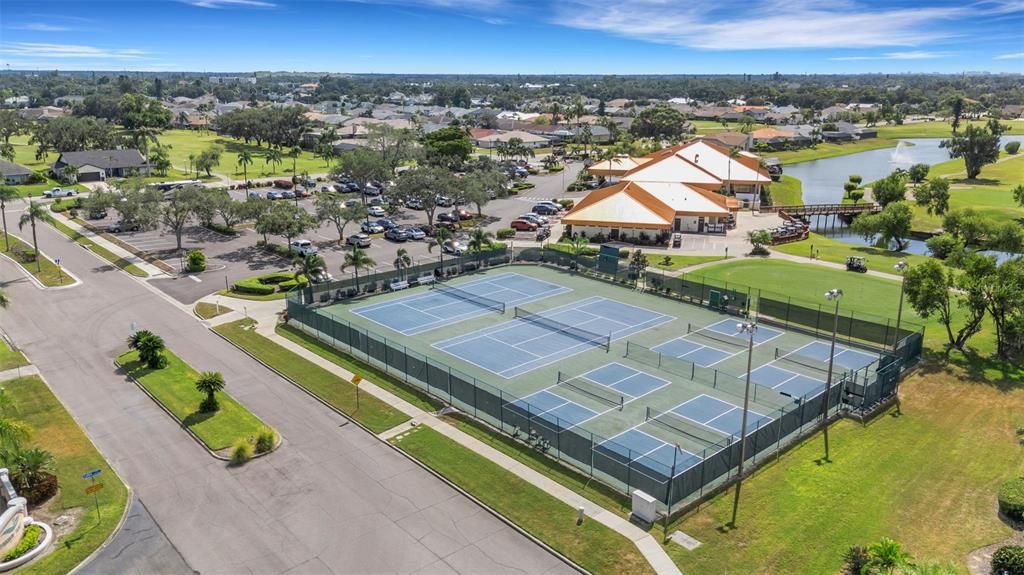 For Sale: $214,750 (2 beds, 2 baths, 1193 Square Feet)