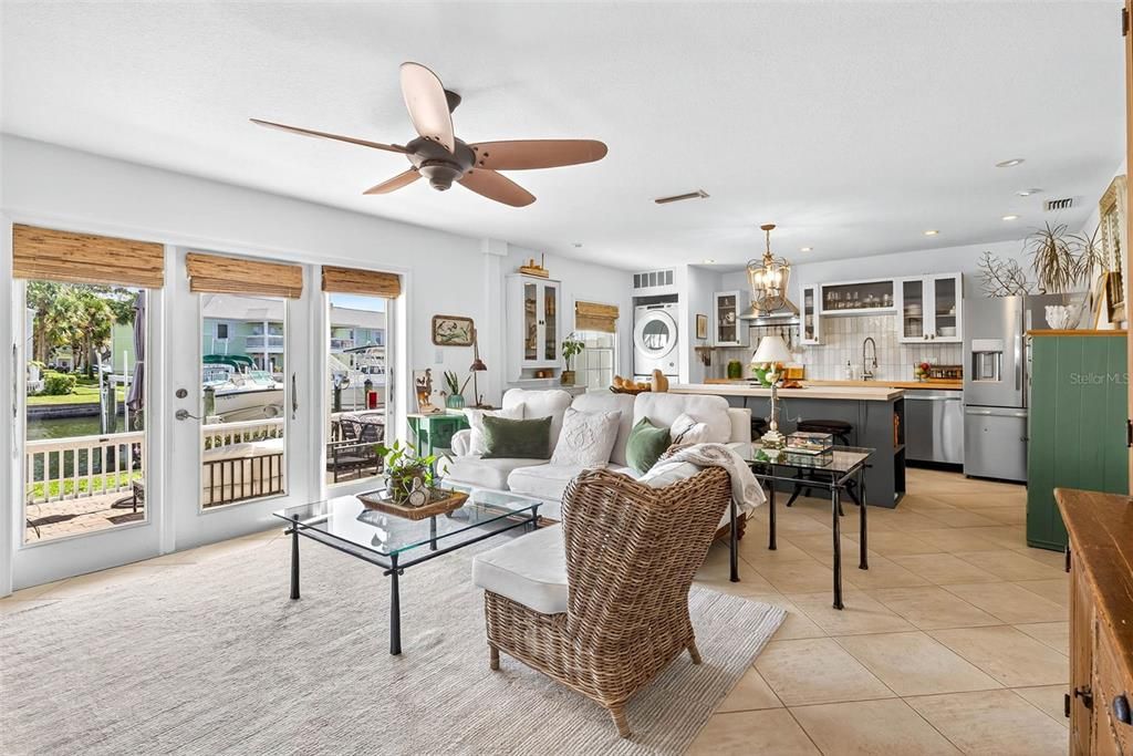 En Venta: $349,999 (2 camas, 1 baños, 912 Pies cuadrados)