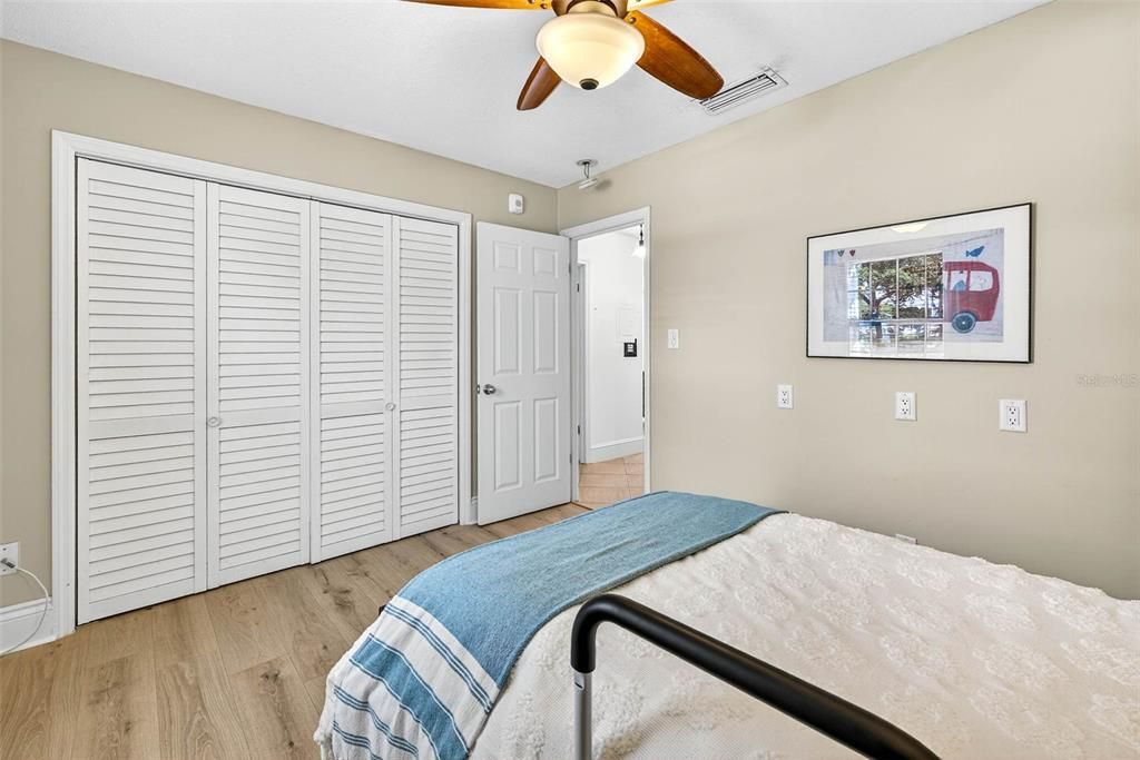 En Venta: $349,999 (2 camas, 1 baños, 912 Pies cuadrados)