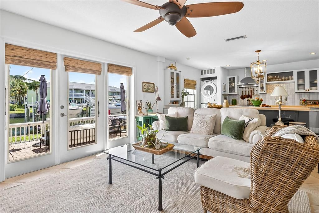 En Venta: $349,999 (2 camas, 1 baños, 912 Pies cuadrados)