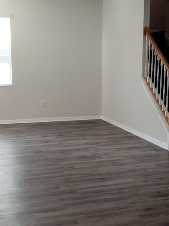 出租: $2,499 (4 贝兹, 2 浴室, 2073 平方英尺)