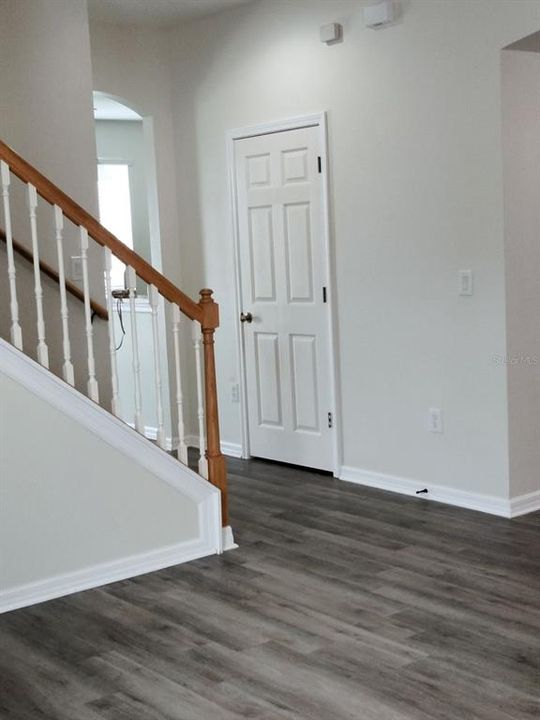 出租: $2,499 (4 贝兹, 2 浴室, 2073 平方英尺)