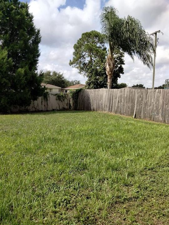 出租: $2,499 (4 贝兹, 2 浴室, 2073 平方英尺)