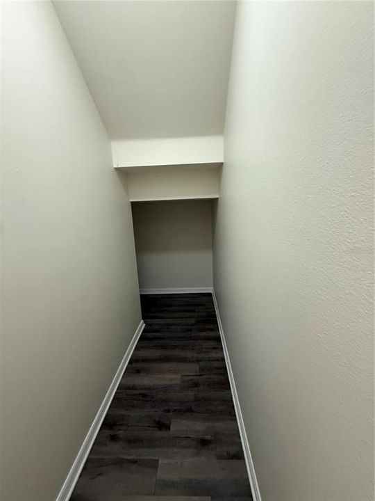 出租: $2,499 (4 贝兹, 2 浴室, 2073 平方英尺)