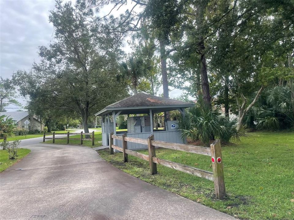 На продажу: $300,000 (2 спален, 2 ванн, 1700 Квадратных фут)