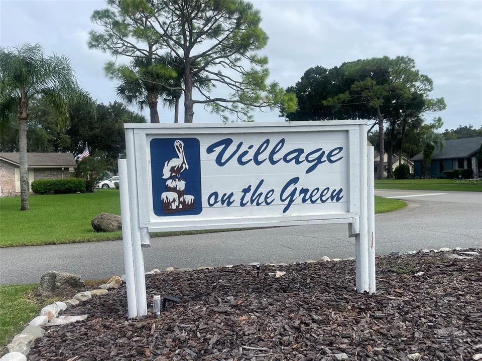 На продажу: $300,000 (2 спален, 2 ванн, 1700 Квадратных фут)