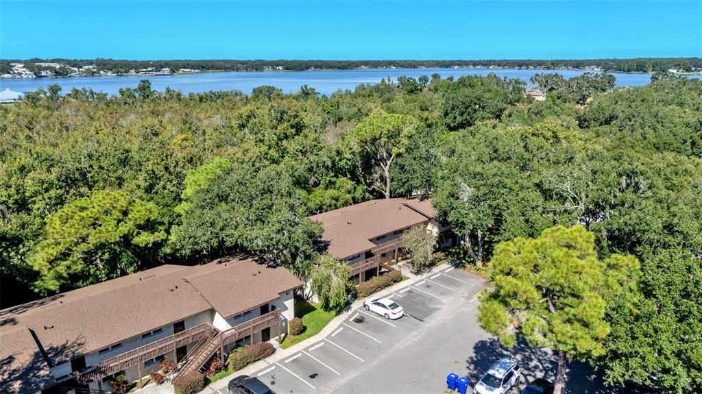 For Sale: $122,000 (2 beds, 1 baths, 840 Square Feet)