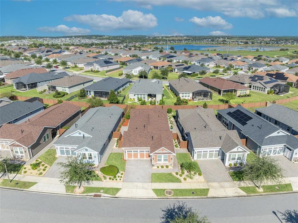 For Sale: $323,000 (2 beds, 2 baths, 1568 Square Feet)