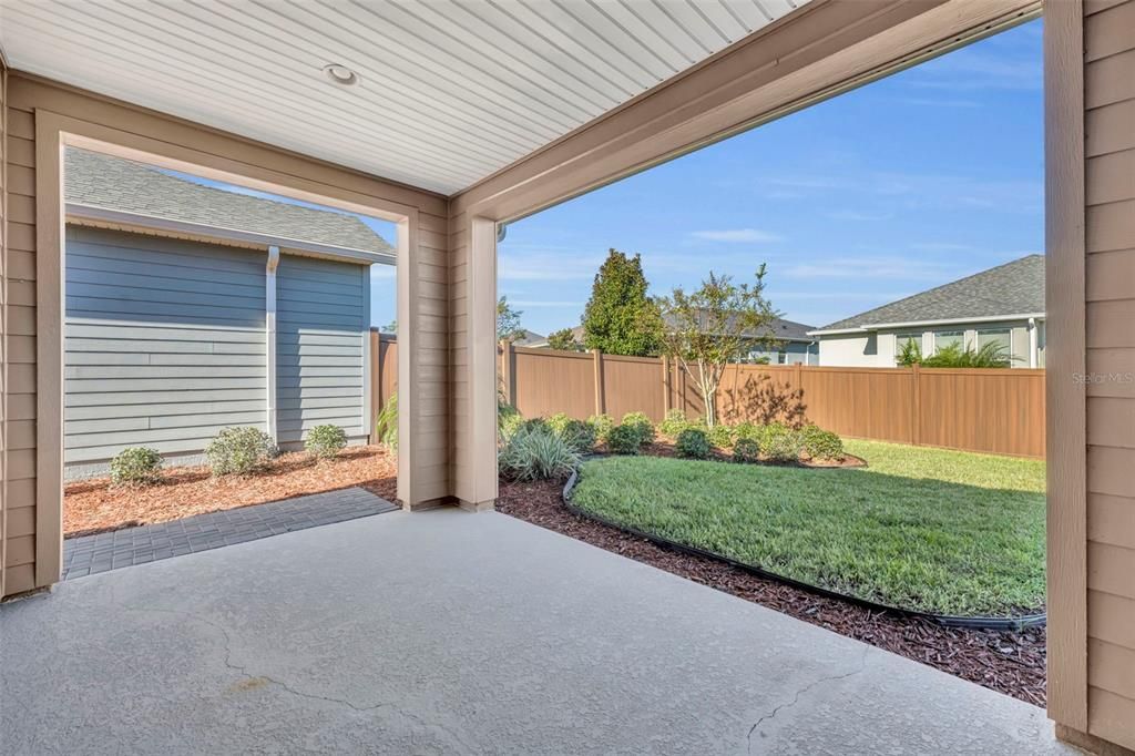 For Sale: $323,000 (2 beds, 2 baths, 1568 Square Feet)