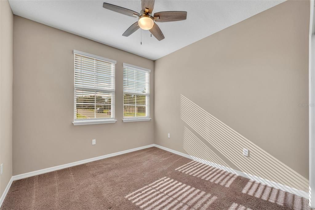 For Sale: $323,000 (2 beds, 2 baths, 1568 Square Feet)