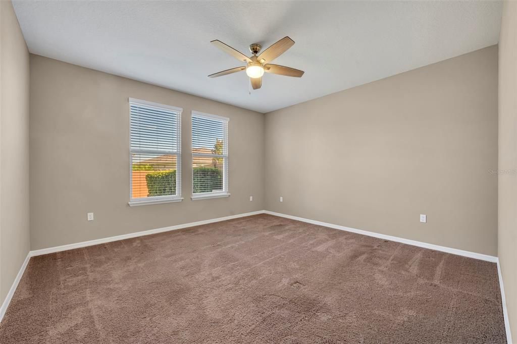 For Sale: $323,000 (2 beds, 2 baths, 1568 Square Feet)