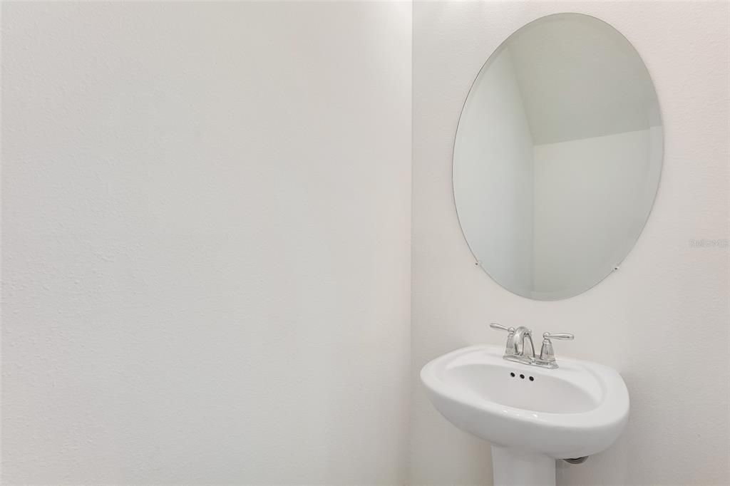 出租: $2,380 (3 贝兹, 2 浴室, 1373 平方英尺)