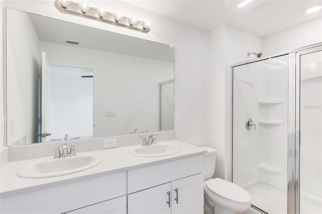 出租: $2,380 (3 贝兹, 2 浴室, 1373 平方英尺)