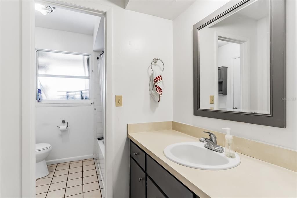 На продажу: $405,000 (3 спален, 0 ванн, 2020 Квадратных фут)