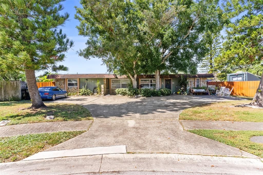 На продажу: $405,000 (3 спален, 0 ванн, 2020 Квадратных фут)