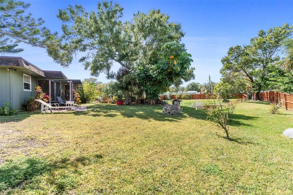 На продажу: $405,000 (3 спален, 0 ванн, 2020 Квадратных фут)