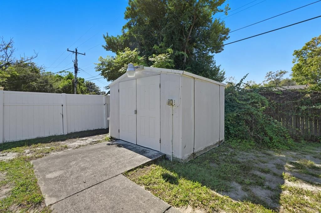 En Venta: $210,000 (3 camas, 2 baños, 851 Pies cuadrados)