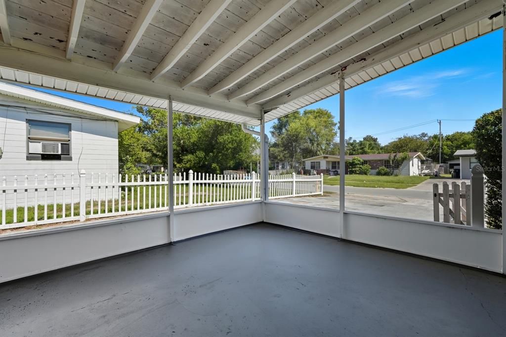 En Venta: $210,000 (3 camas, 2 baños, 851 Pies cuadrados)