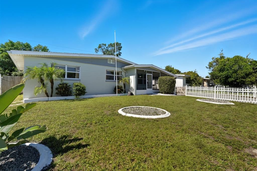 En Venta: $210,000 (3 camas, 2 baños, 851 Pies cuadrados)