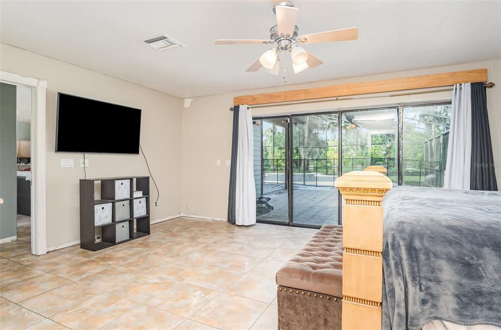 待售: $850,000 (5 贝兹, 4 浴室, 4143 平方英尺)