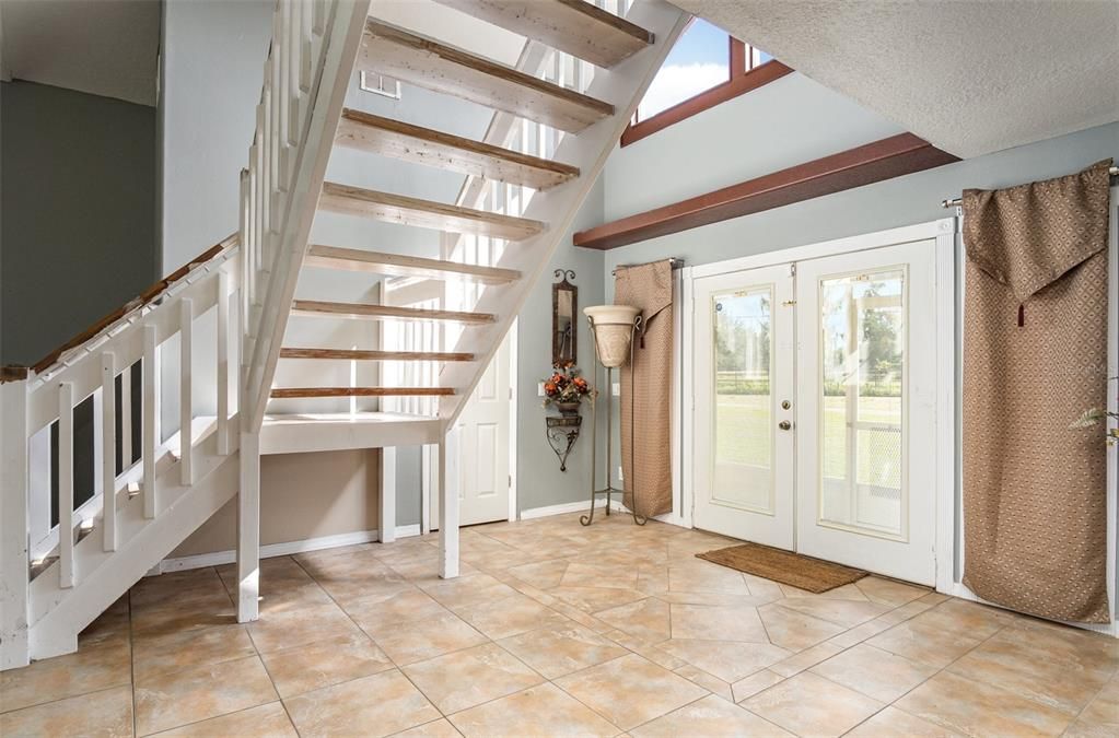 待售: $850,000 (5 贝兹, 4 浴室, 4143 平方英尺)