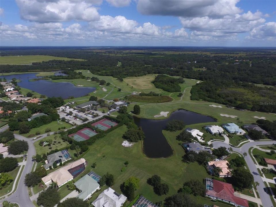 待售: $850,000 (3 贝兹, 2 浴室, 2471 平方英尺)