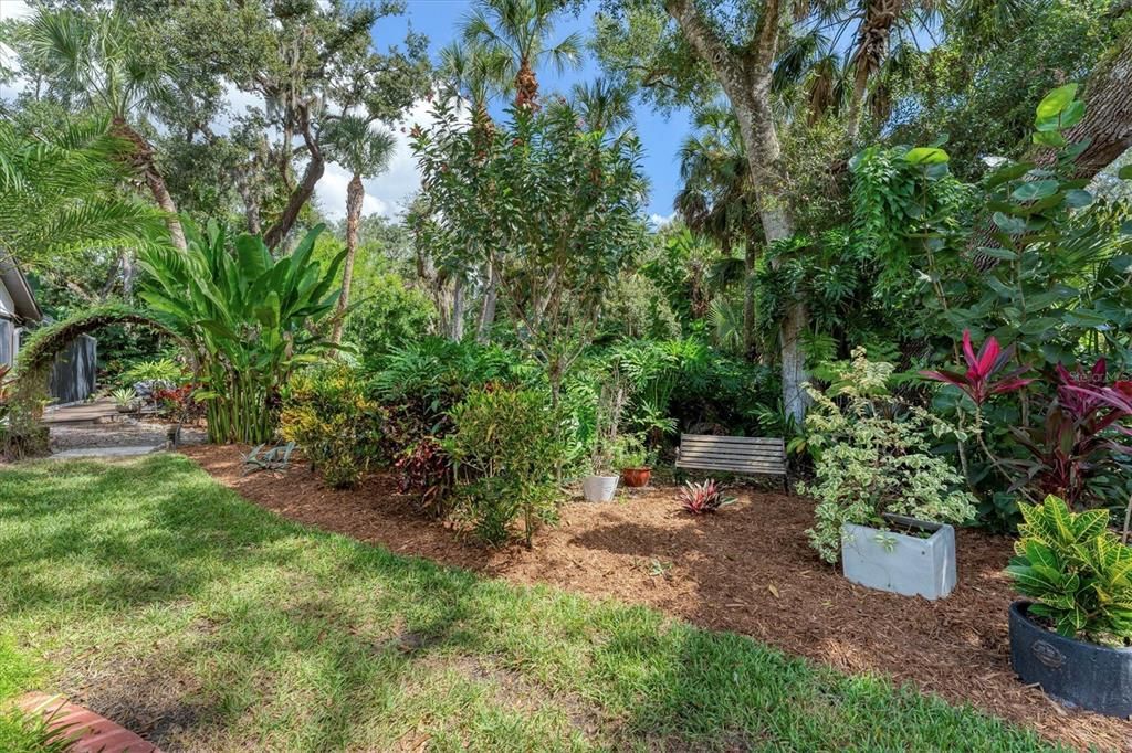 待售: $850,000 (3 贝兹, 2 浴室, 2471 平方英尺)