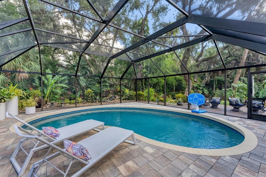 待售: $850,000 (3 贝兹, 2 浴室, 2471 平方英尺)