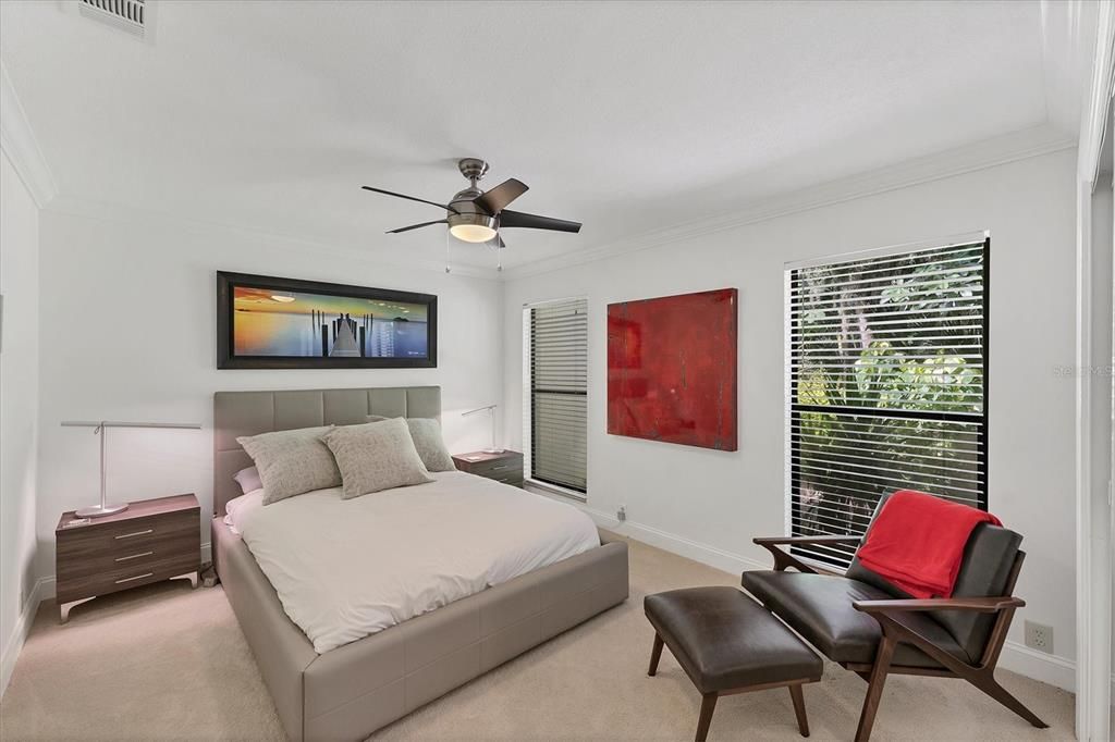 待售: $850,000 (3 贝兹, 2 浴室, 2471 平方英尺)