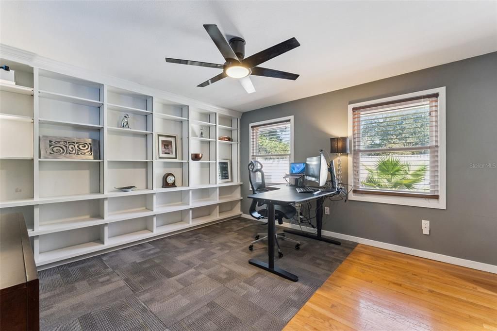 For Sale: $879,000 (3 beds, 2 baths, 2713 Square Feet)