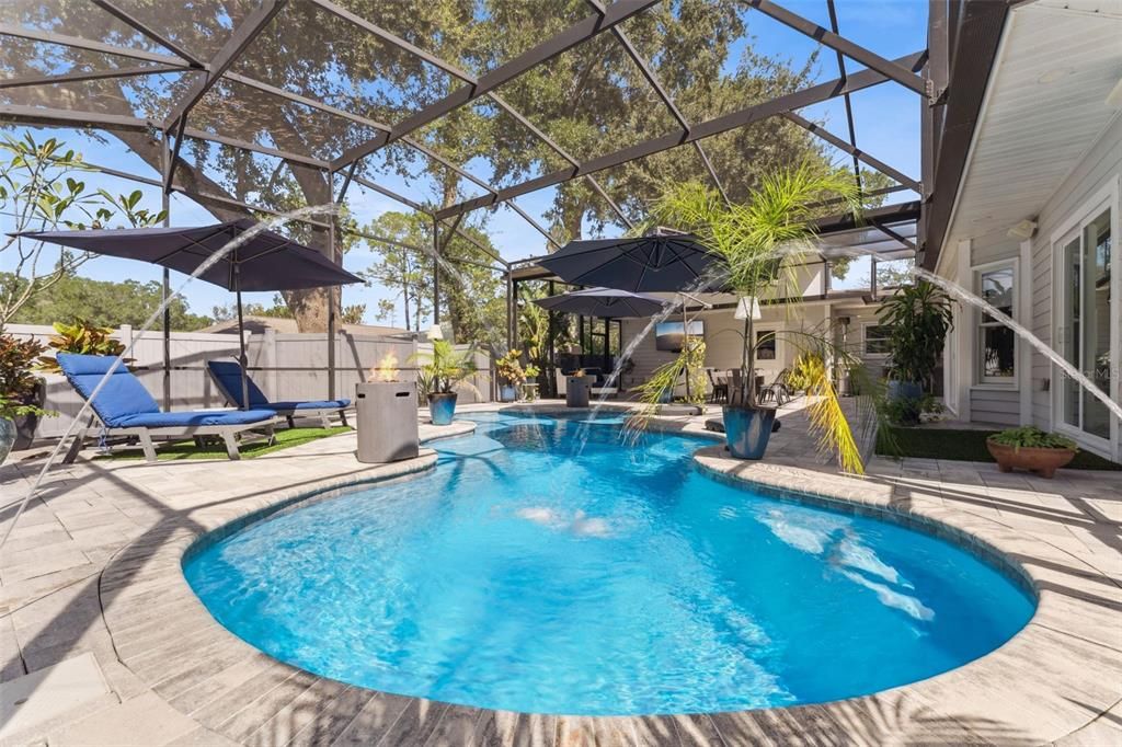 For Sale: $879,000 (3 beds, 2 baths, 2713 Square Feet)