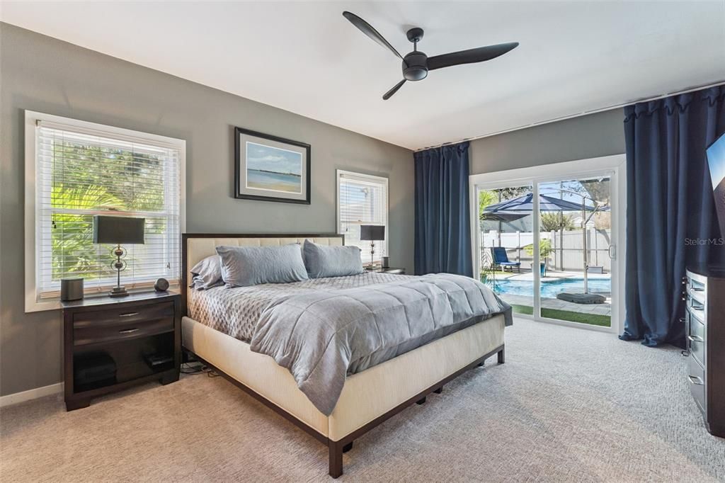 For Sale: $879,000 (3 beds, 2 baths, 2713 Square Feet)