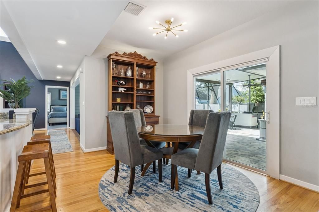 For Sale: $879,000 (3 beds, 2 baths, 2713 Square Feet)