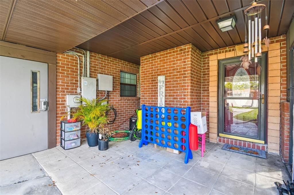For Sale: $407,000 (2 beds, 2 baths, 1848 Square Feet)